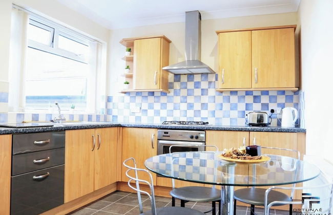 Beautiful 5-bed House Roker Beach - Foto 18