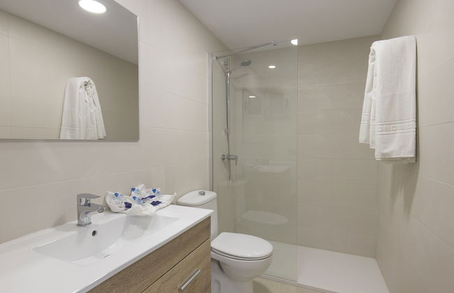 Aparthotel BCL Levante Lux - Foto 24