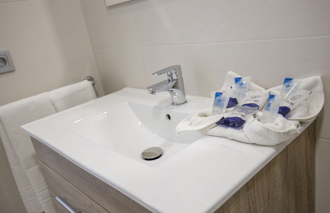 Aparthotel BCL Levante Lux - Foto 26