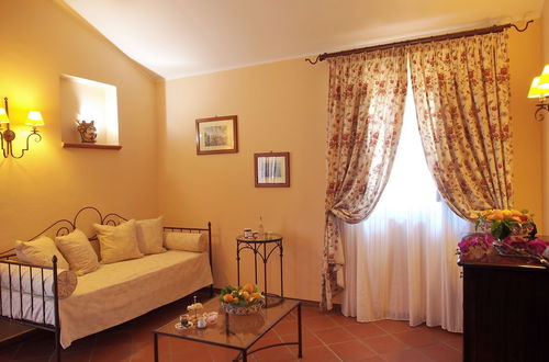 Photo 10 - Il Borgo Country Resort