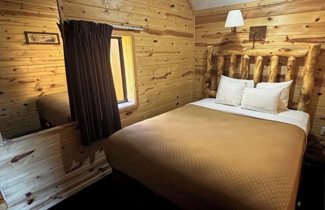 Cabins of Mackinaw - Photo 20