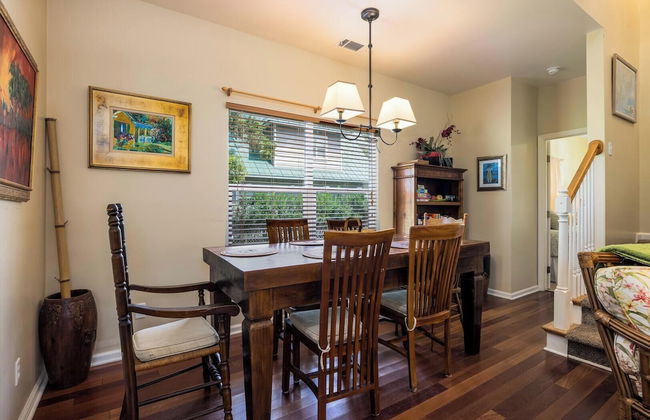 Spacious Two-story Home w/ Porch Views of Golf Course - Steps From Marina - Photo 22