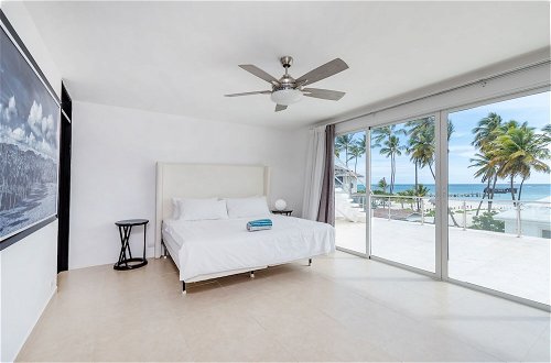 Foto 4 - Luxury beachfront villa in Los Corales