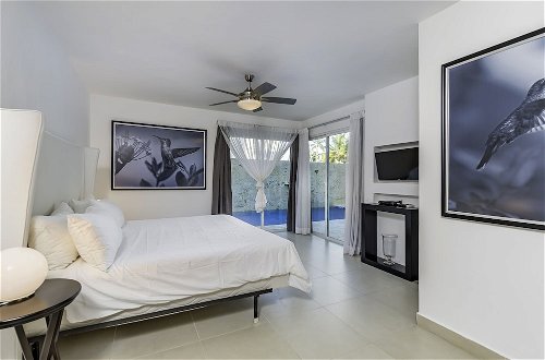 Foto 14 - Luxury beachfront villa in Los Corales