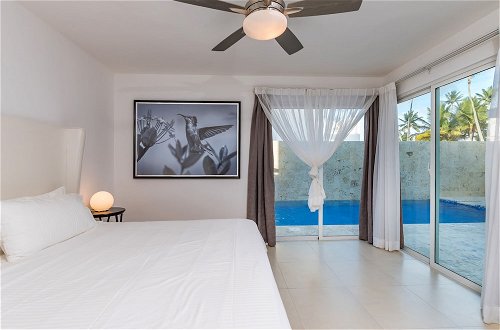 Foto 9 - Luxury beachfront villa in Los Corales