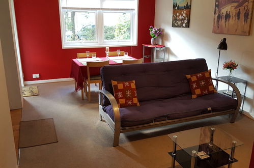 Photo 20 - Cambridge Inn: Central Self-Catering Cottage