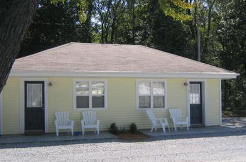 Photo 3 - Blue Door Cottages