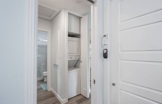 Modern Grove Beautiful 3 Bedroom Home - Foto 28