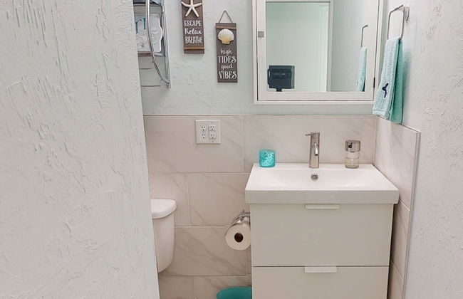 Modern Grove Beautiful 3 Bedroom Home - Foto 26