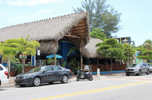 Photo 33 - Quaint Cottage in a South Sarasota Neighborhood