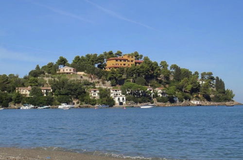 Photo 37 - Lovely Holiday Home in Giannella near Beach