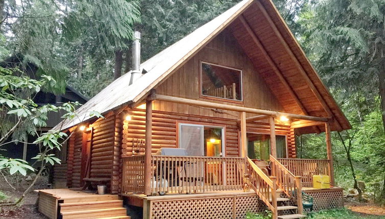 Photo 1 - 17MBR - Log Cabin - BBQ - Pets Ok - WiFi - Sleeps 8