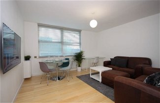 Foto 1 - Camden Town Comfortable Apartment
