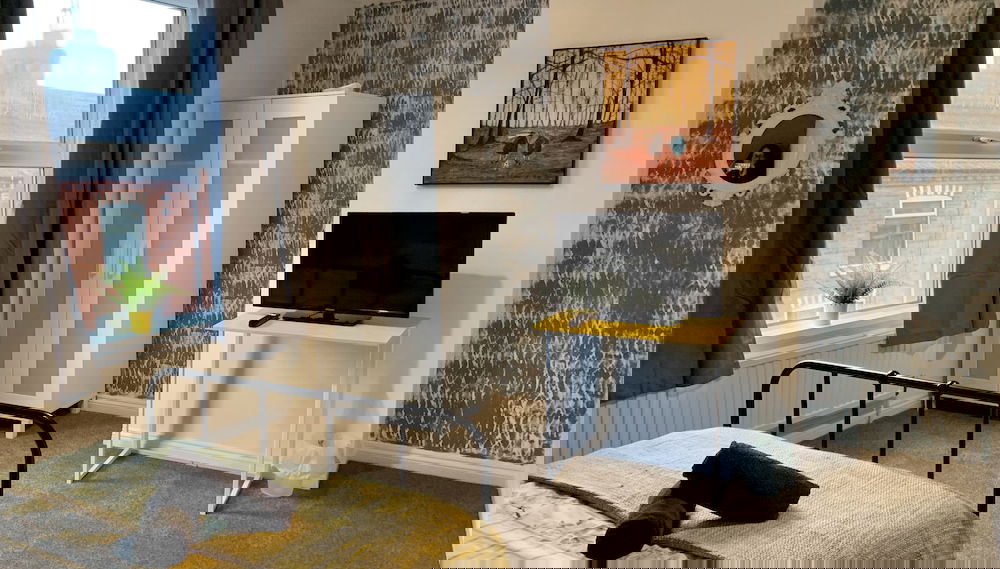 Primary image
