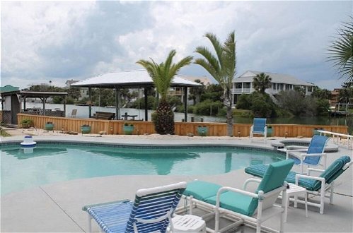 Photo 35 - Pet Friendly, 3 BR, 2 BA, Private Pool - Sunset Harbor