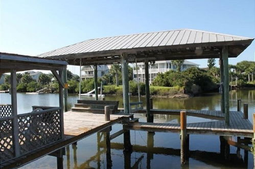 Photo 24 - Pet Friendly, 3 BR, 2 BA, Private Pool - Sunset Harbor