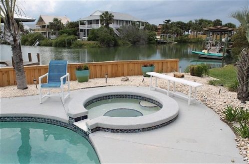 Photo 38 - Pet Friendly, 3 BR, 2 BA, Private Pool - Sunset Harbor