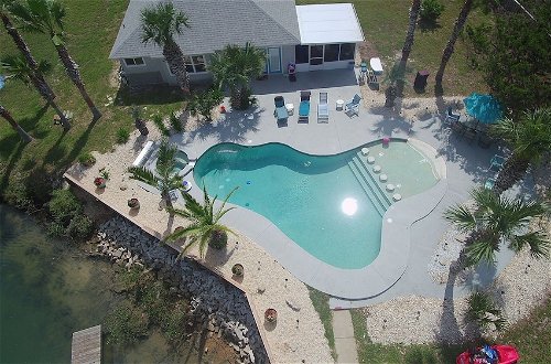 Photo 29 - Pet Friendly, 3 BR, 2 BA, Private Pool - Sunset Harbor