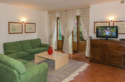 Photo 13 - Holiday Home Near Sienna in the Hills, Swimming Pool and Garden