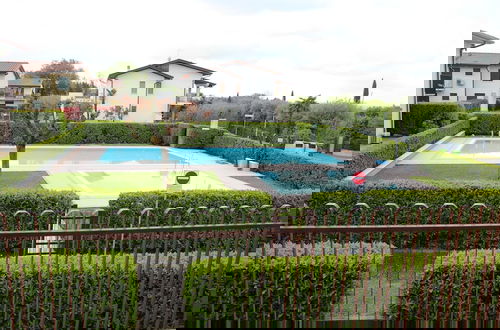 Photo 10 - Belvilla by OYO Sole del Garda Quinto Sette