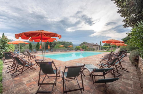 Photo 47 - Apartment in Chianti With Pool ID 450