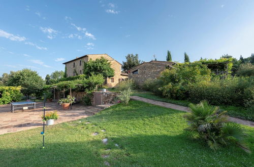 Foto 8 - Apartment in Chianti With Pool ID 452