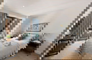 Foto 2 - Deluxe two Bedroom Canary Wharf Apartment With River Views