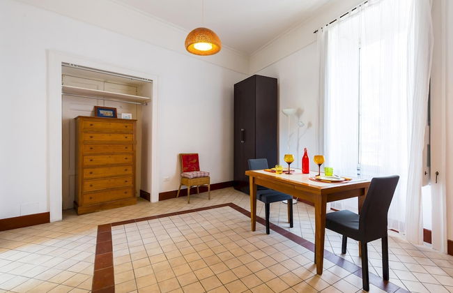 Lopez 20 - a Big Family Apartment - Photo 3