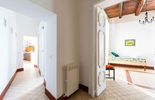 Lopez 20 - a Big Family Apartment - Photo 6