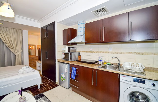 LZZ - Furnished Studio with Balcony - Foto 5