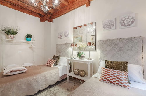 Photo 5 - Casa Arias in Lucca With 2 Bedrooms and 1 Bathrooms