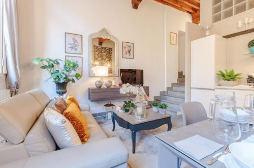 Photo 11 - Casa Arias in Lucca With 2 Bedrooms and 1 Bathrooms