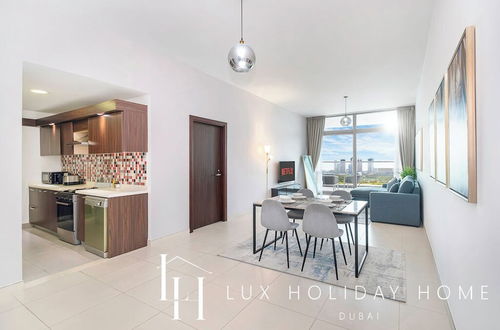 Photo 15 - LUX Holiday Home - Azure Residence 4