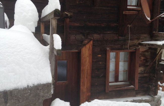 Wooden Chalet in Betten Near the Aletsch Arena - Foto 2