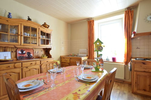 Foto 4 - Cozy Holiday Home near Forest in Bovigny