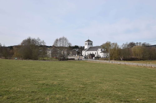 Photo 15 - Charming Holiday Home in Sainte-ode With Terrace