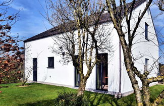 Foto 1 - Holiday Home in Peaceful Setting and Large Garden