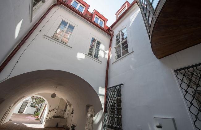 Exclusive home in heart of Prague - Photo 16