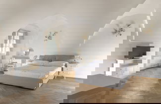 Foto 3 - Three Golden Crowns Apartments