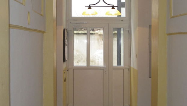 Entrada (vista interior)