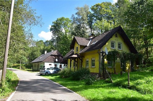 Photo 27 - Charming Holiday Home in Rudnik With Private Garden