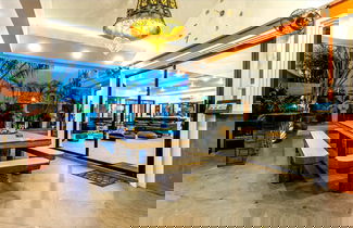 Foto 2 - GOLDLAND Luxury Pool Villa Pattaya Walking Street 8 Bedrooms