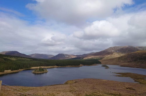 Photo 32 - Leap Year Cottage by Lake Beaghcauneen in Clifden