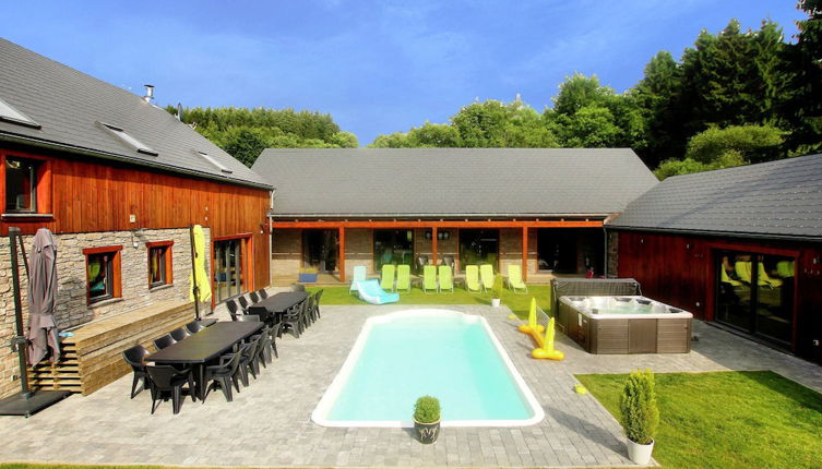 Photo 1 - Villa With Heated Outdoor Pool and Sauna