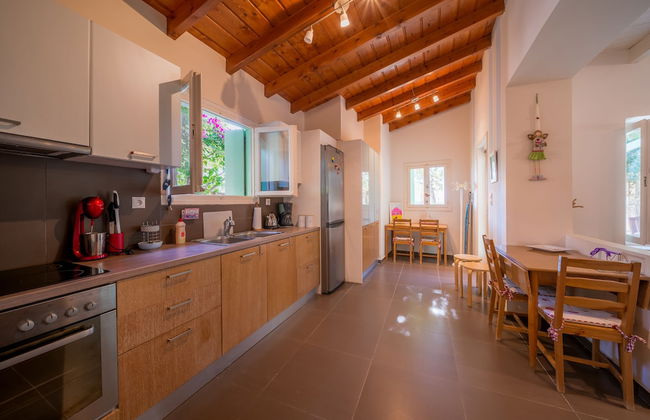 My Little House - Family House with Private Terrace - Foto 7