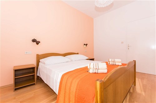 Photo 4 - Apartments Mastelic
