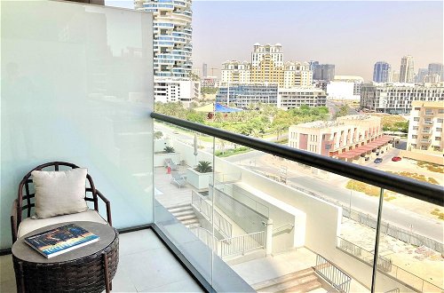 Photo 22 - Amazing Studio With Balcony in Park View Dubai