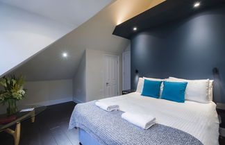 Photo 2 - JOIVY Cozy Flat for 2 near Marble Arch Station