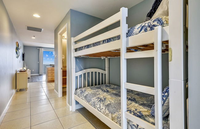 Splash Beach Resort by Book That Condo - Foto 59