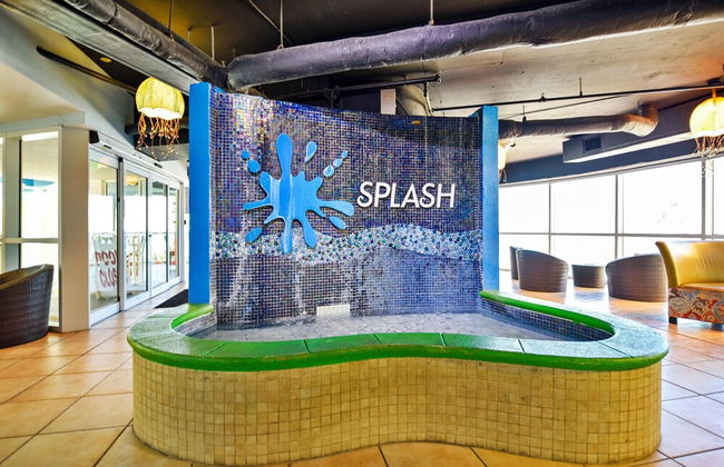 Splash Beach Resort by Book That Condo - Foto 2